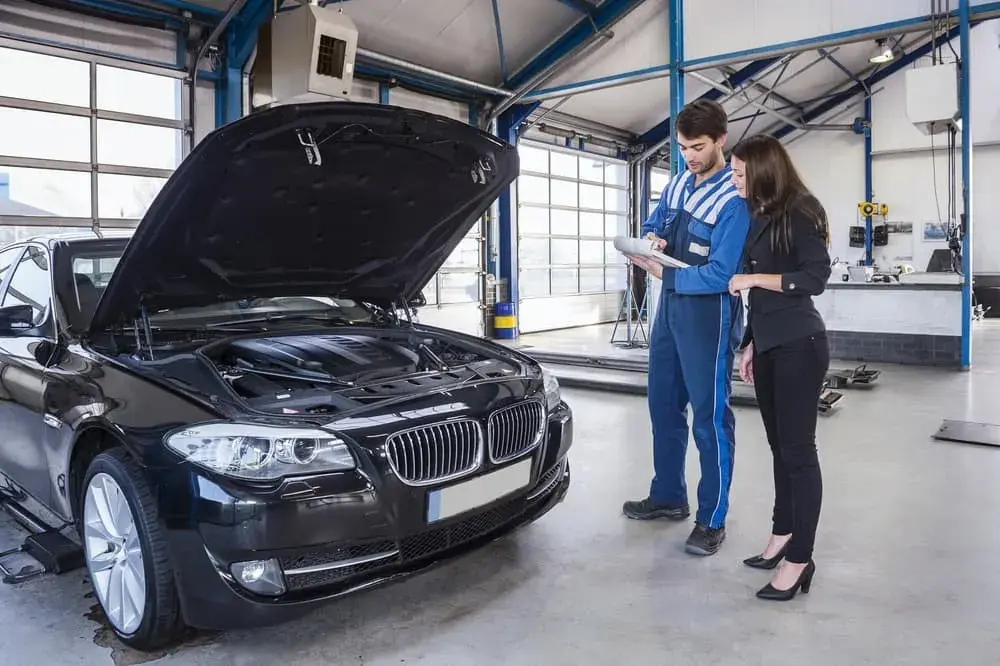 قطع غيار BMW الأصلية
