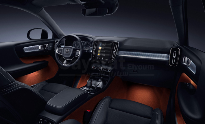 فولفو XC40 موديل 2021