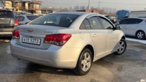 سيارة كروز 2012