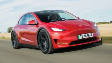 تسلا تتخلى عن موديل 2 وتركز على سيارات الأجرة الآلية