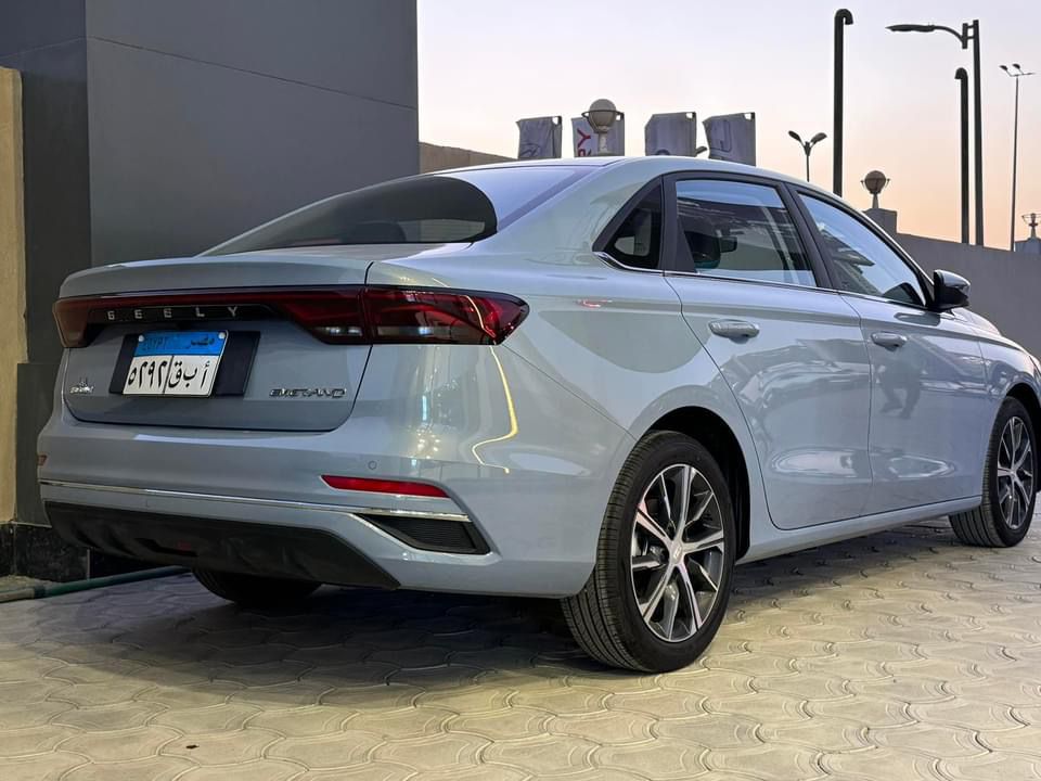 جيلي إمجراند Emgrand 7