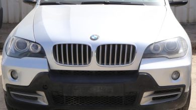 مزاد على سيارات المخابرات