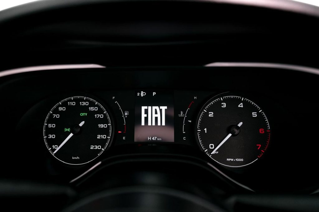 فيات تيبو مانيوال