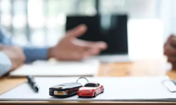 كيف يمكن التفاوض للحصول على أفضل سعر عند شراء سيارة من التوكيل؟