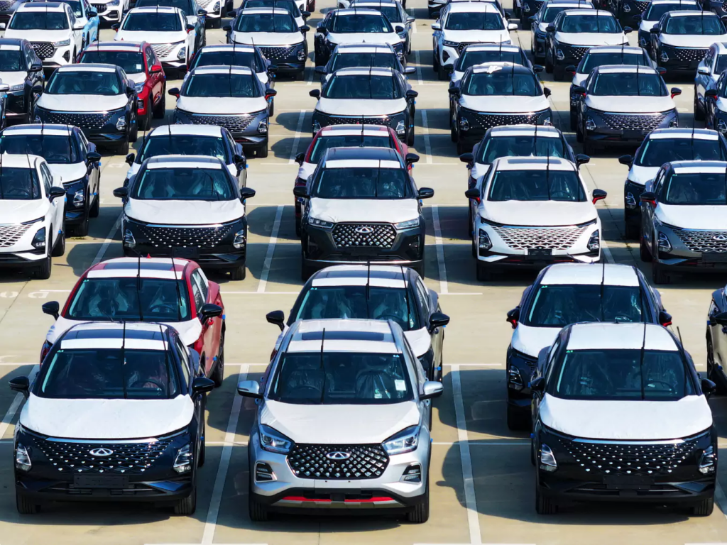 ما هي الأوراق المطلوبة لاستخراج رخصة القيادة لأول مرة؟