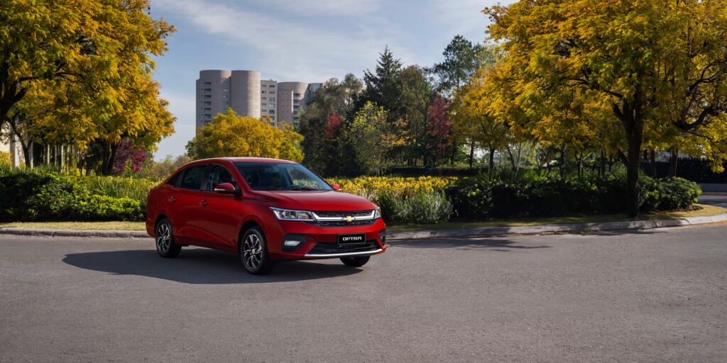 نيو أوبترا 2025