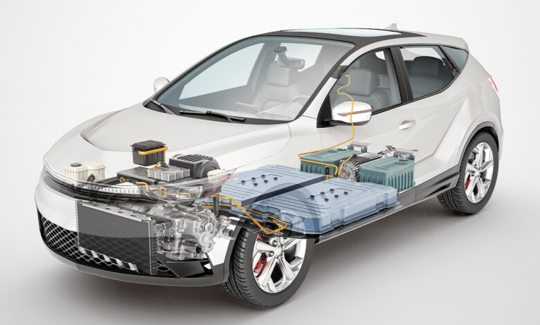 كل ما تحتاج معرفته عن عمر بطارية السيارة الكهربائية وكيفية إطالته