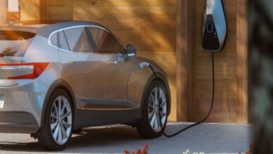 مميزات وعيوب السيارات الكهربائية: كيف يمكن التغلب على تحدياتها