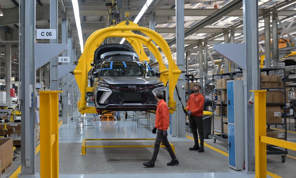 مصنع تجميع سيارات جيلي