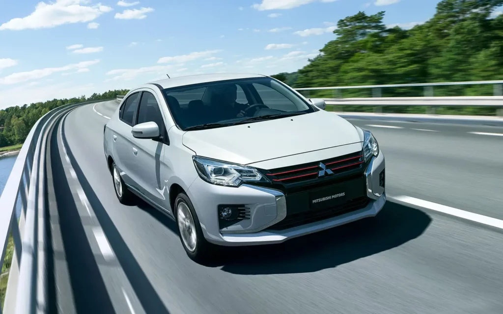 ميتسوبيشي أتراج 2025 ميتسوبيشي أتراج