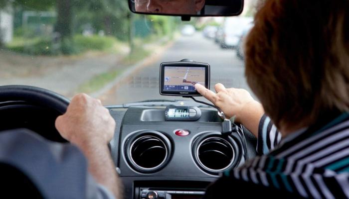 أفضل تطبيقات الملاحة والخرائط لرحلات السيارات في مصر