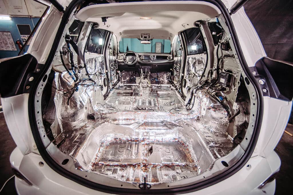 عزل صوتي فاخر