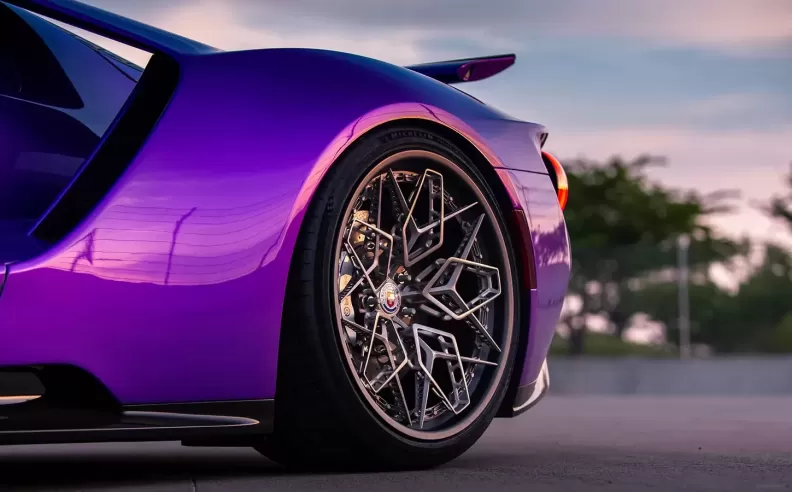 جنوط وإطارات فاخرة