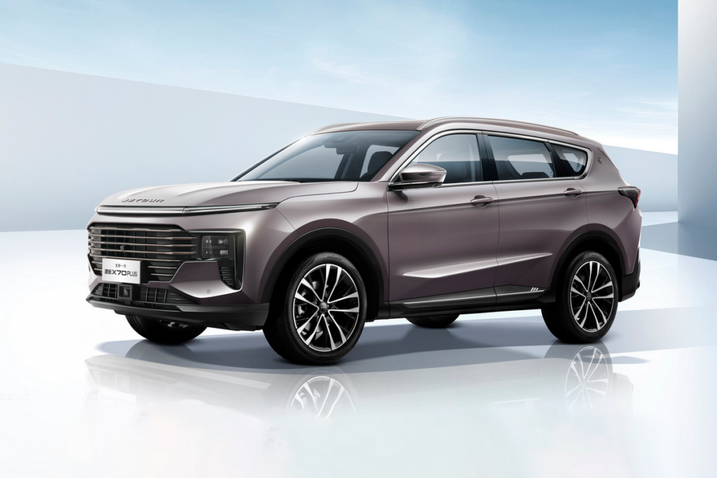 سيارات عائلية