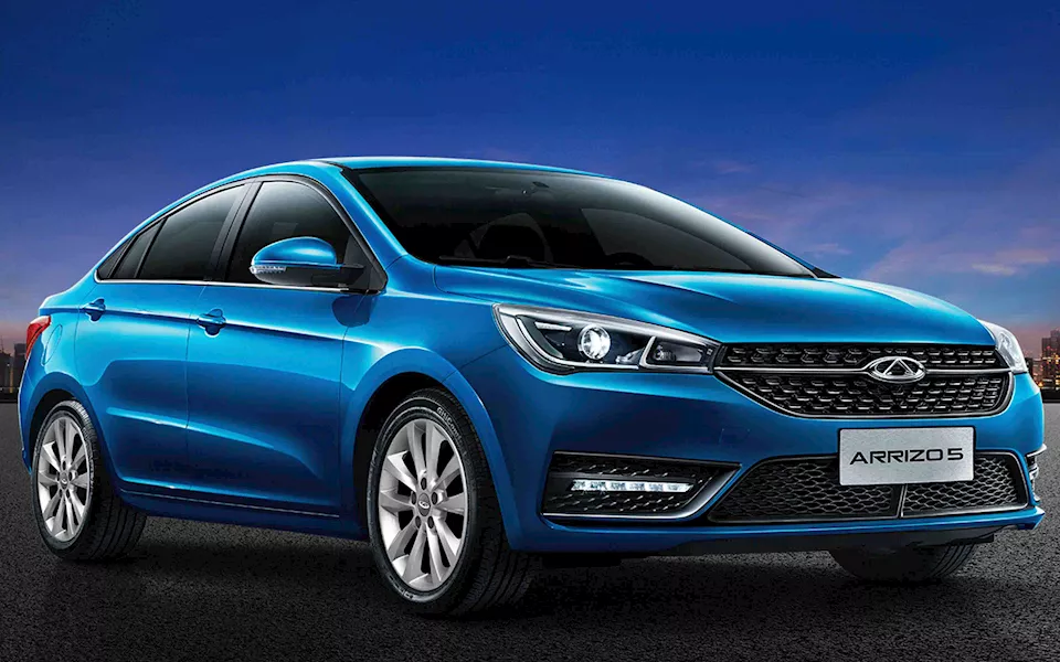 مقارنة أسعار السيارات المستوردة والمجمعة محليا