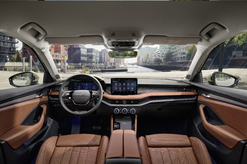 كيان إيجيبت تطلق الجيل الجديد من Škoda Superb 2025 في السوق المصري