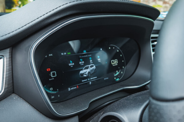  سيارة MG RX5 2025/2026 : الأسعار والمواصفات ومزايا الأمان