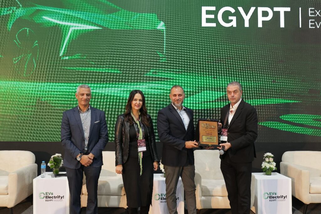 نيسان تستعرض تكنولوجيا e-POWER في معرض EVs Electrify Egypt 2025
