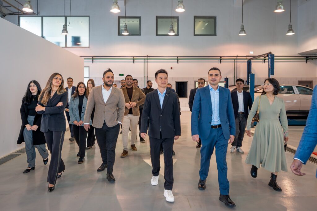  أحدث صالة عرض لعلامة XPENG الصينية