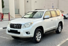 تويوتا برادو للبيع في الإمارات: سيارة رياضية متعددة الاستخدامات صُممت لتوفير الراحة والأداء في الصحراء