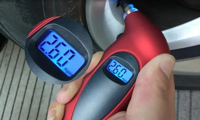 أفضل جهاز قياس ضغط الإطارات