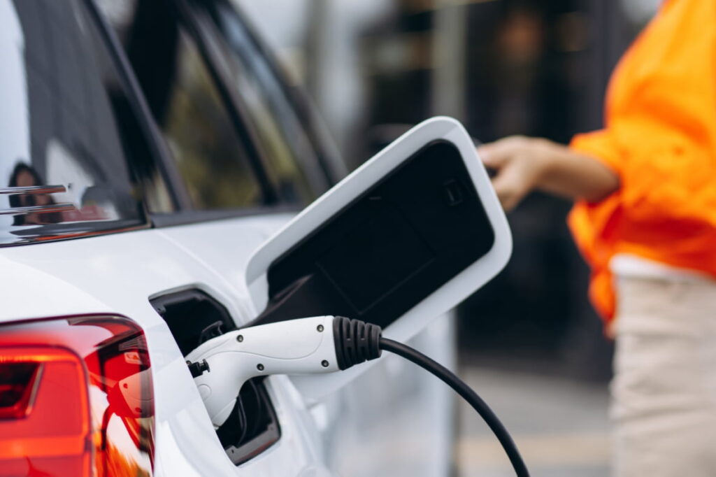 تدهور بطارية السيارة الكهربائية