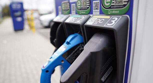 شحن السيارة الكهربائية في السفر داخل مصر