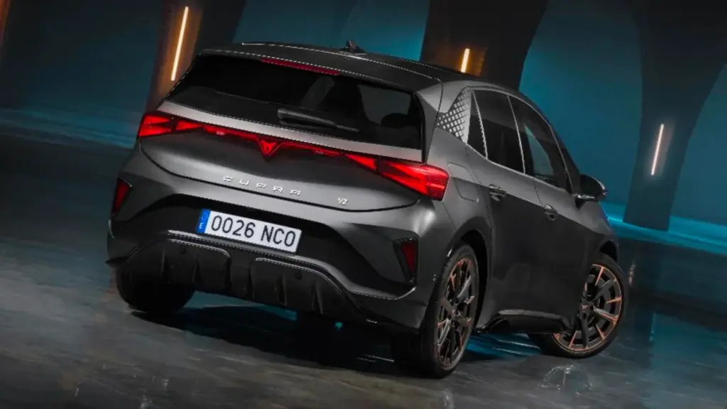 كوبرا بورن 2026