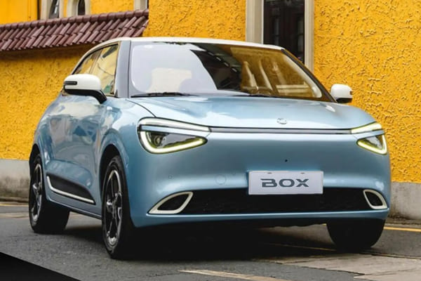 MG 4 EV والمنافسين