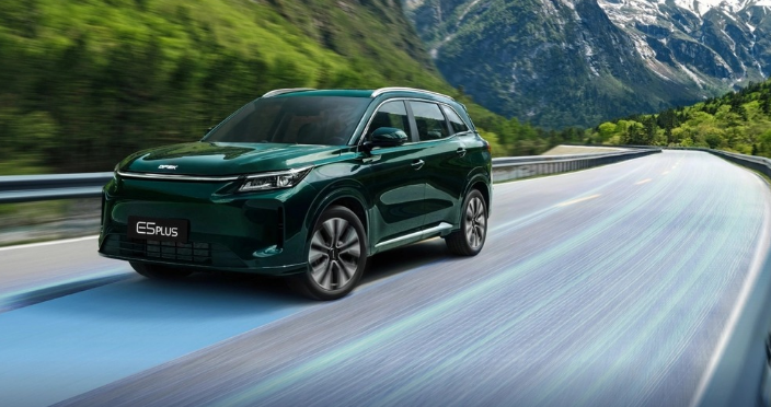 أرخص سيارة REEV في مصر