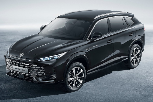 MG HS vs Peugeot 3008