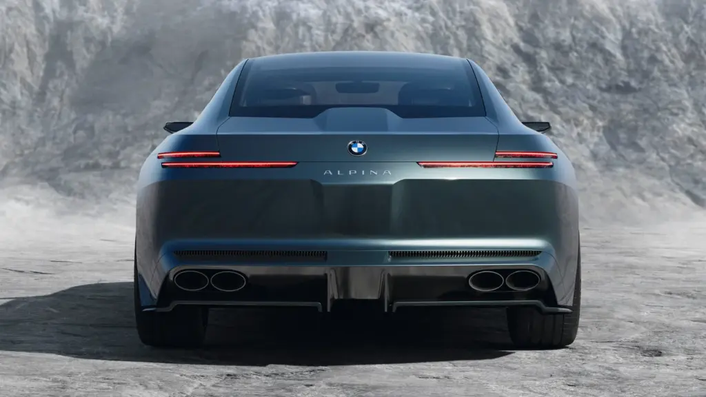 رسمياً.. BMW Alpina تُطلق أقوى سيارة فخامة بمحرك V8 نقي