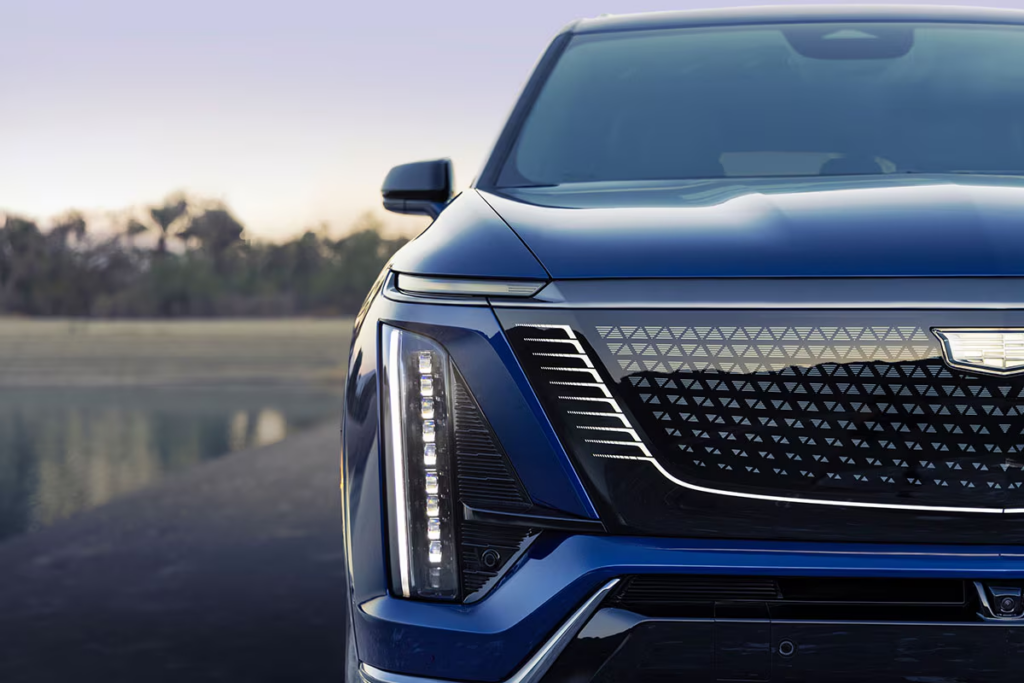 Cadillac VISTIQ