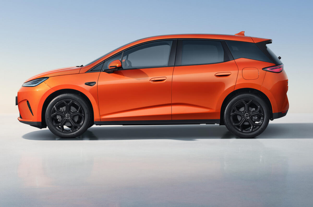 BYD Dolphin G DM-i